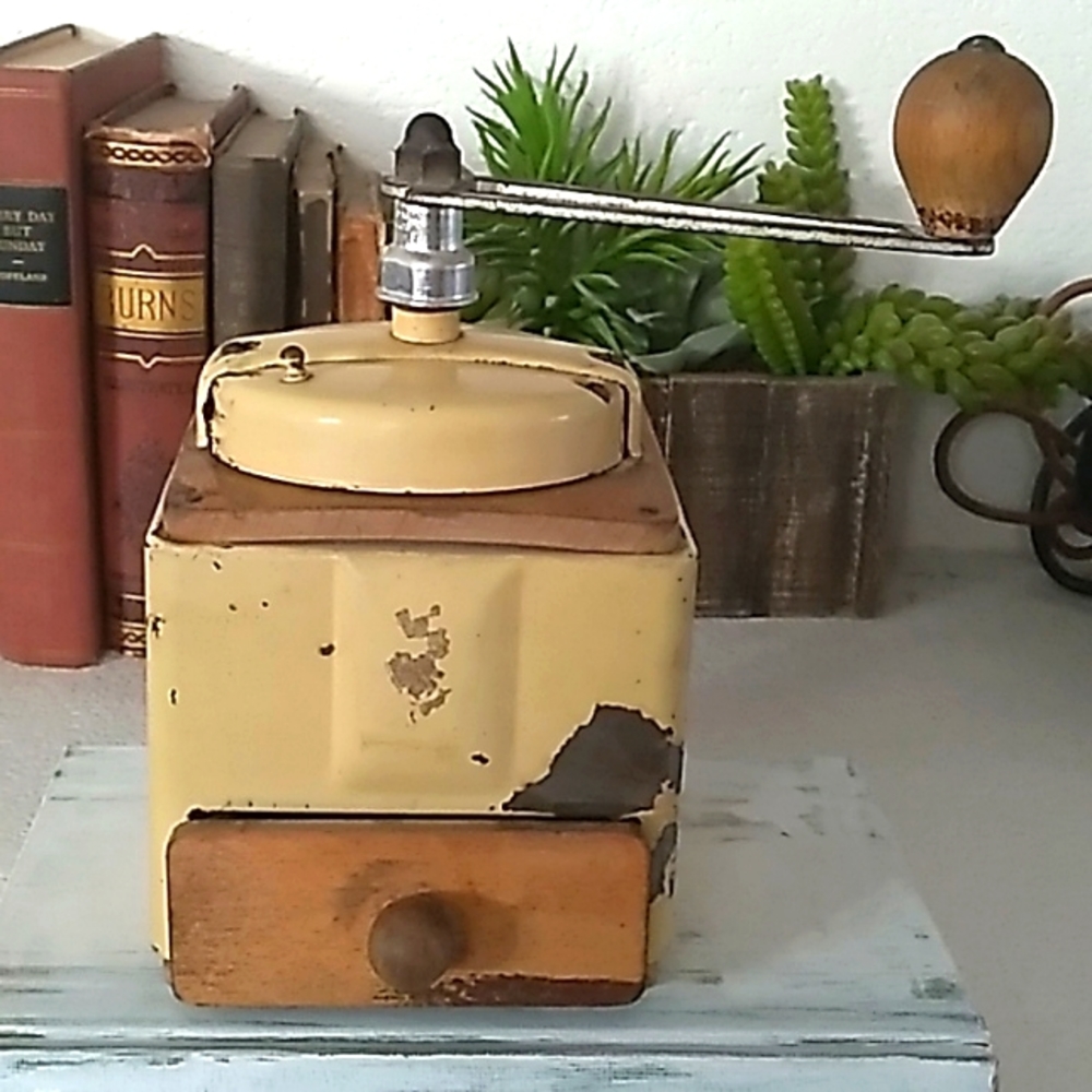 Vintage French coffee or spice grinder